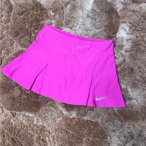 Nike dri fit  magenta athletic skort size small